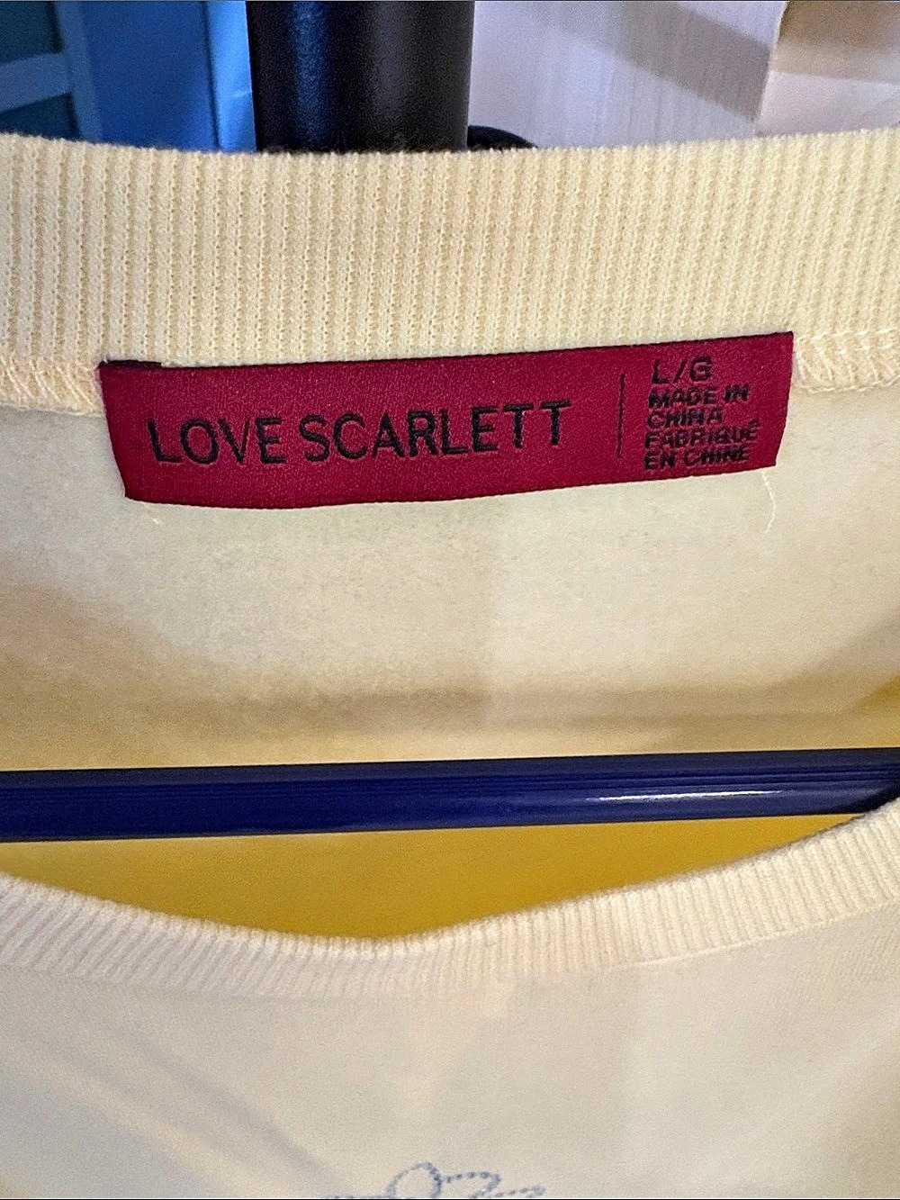 Love Scarlett Crystal Floral Embellished Sweatshirt Yellow Large - Picture 5 of 6